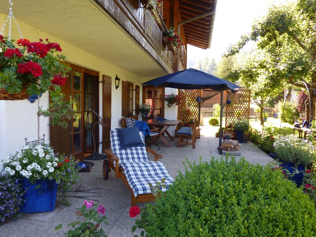 Gaestehaus Schoenfeld Райт-им-Винкль Экстерьер фото